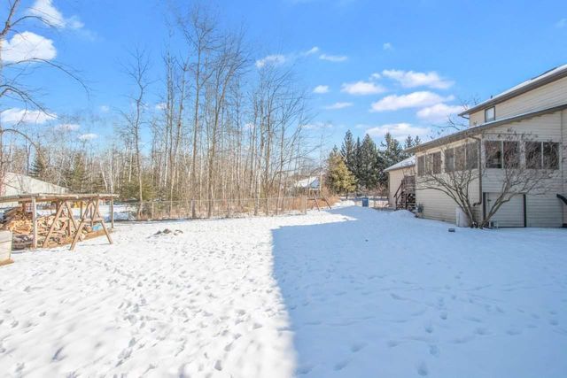 2454 FOREST MEADOWS COURT, Green Bay, WI 54313