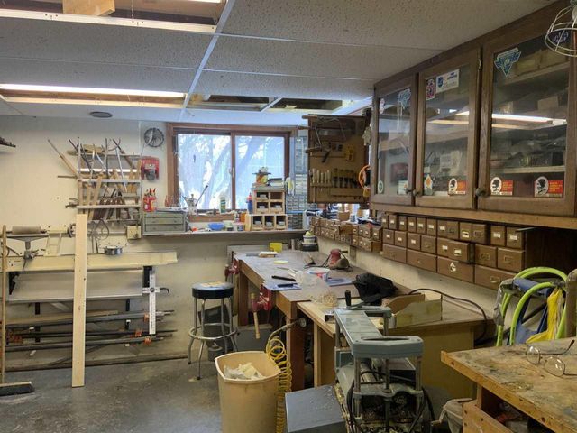 2454 FOREST MEADOWS COURT, Green Bay, WI 54313