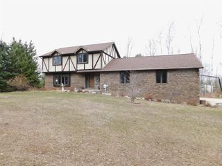 2454 FOREST MEADOWS COURT, Green Bay, WI 54313