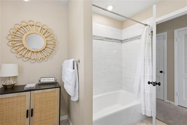 6522 Willow Lane, Mission Hills, KS 66208