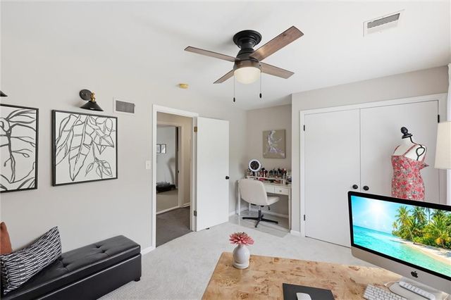 6522 Willow Lane, Mission Hills, KS 66208