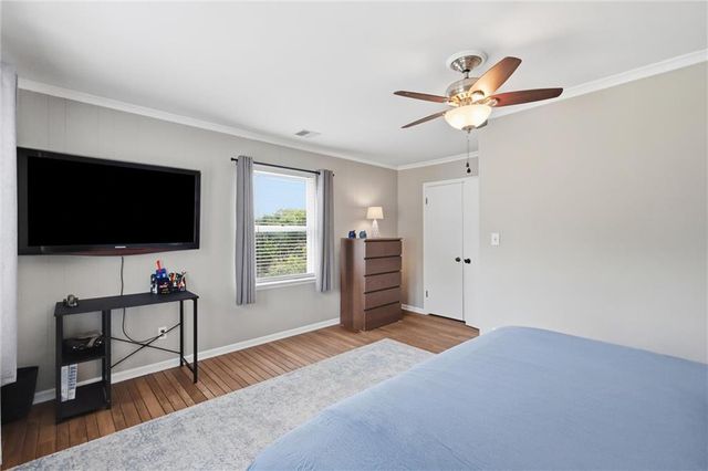 6522 Willow Lane, Mission Hills, KS 66208