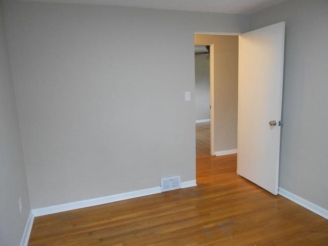 3828 Arizona Dr, Hampton, PA 15101