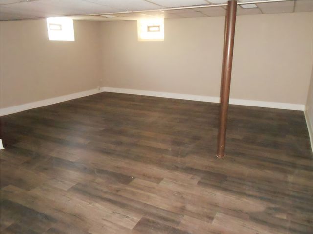 3828 Arizona Dr, Hampton, PA 15101