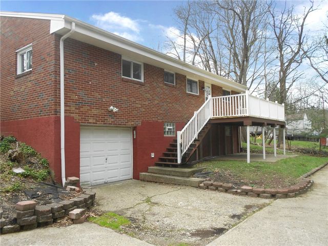 3828 Arizona Dr, Hampton, PA 15101