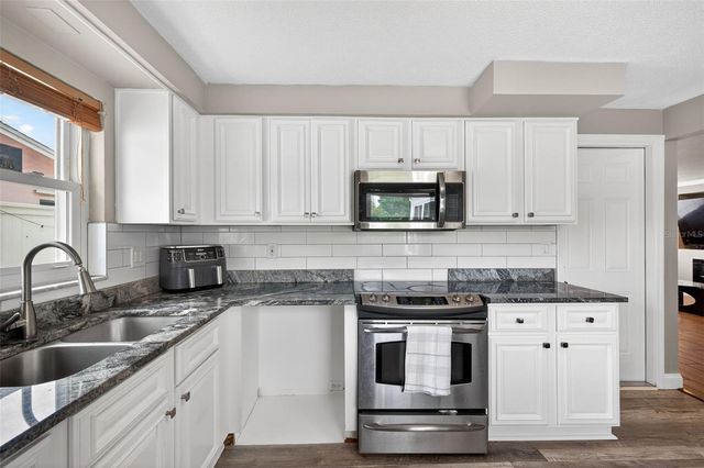 29781 69TH STREET N, Clearwater, FL 33761