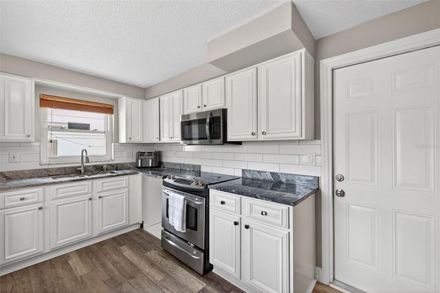 29781 69TH STREET N, Clearwater, FL 33761