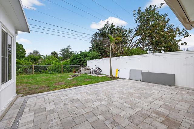 29781 69TH STREET N, Clearwater, FL 33761