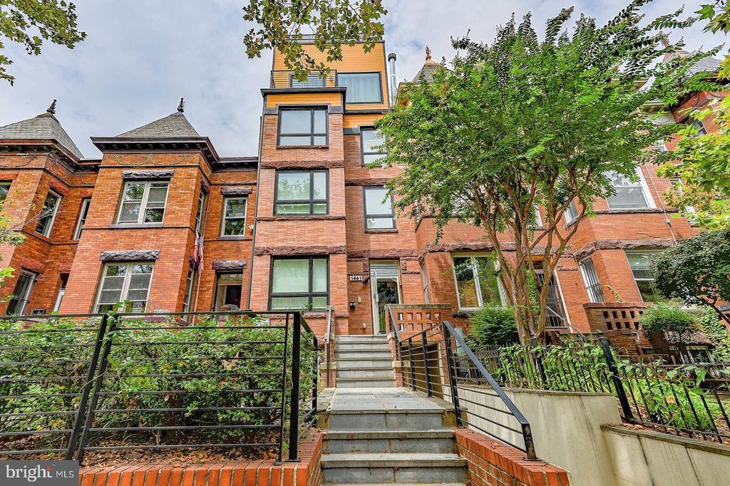 1461 CHAPIN ST NW, Washington, DC 20009