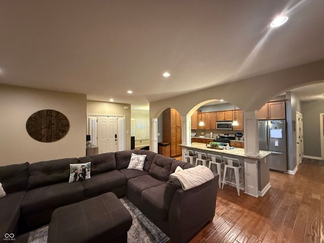 909 E Mill Creek Road S, Greensburg, IN 47240