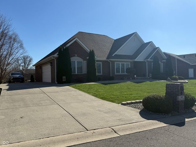 909 E Mill Creek Road S, Greensburg, IN 47240