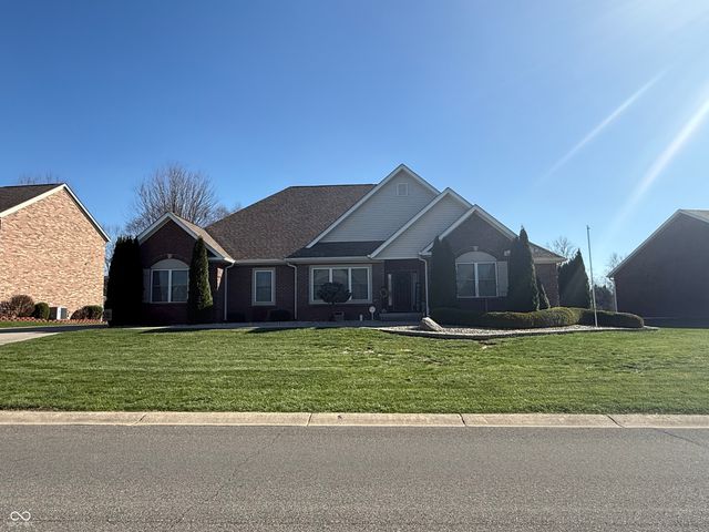909 E Mill Creek Road S, Greensburg, IN 47240
