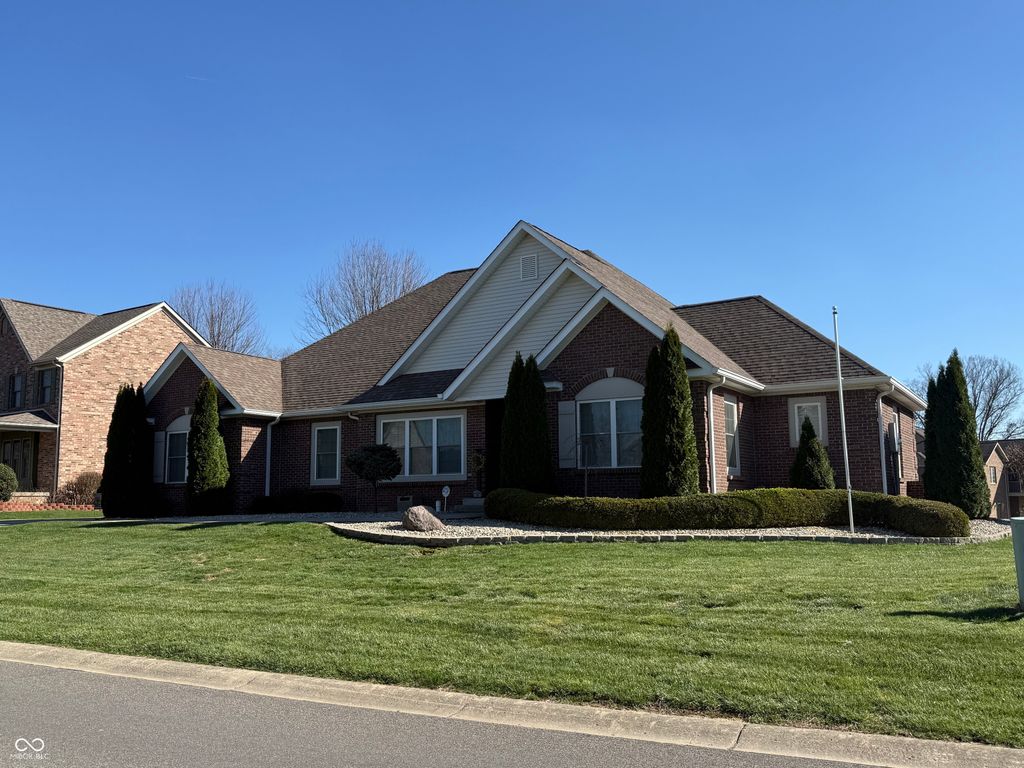 909 E Mill Creek Road S, Greensburg, IN 47240