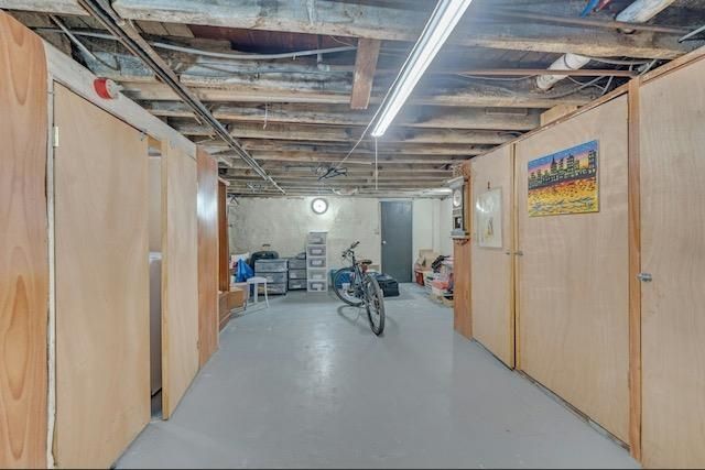 6 CORBIN AVE, Jc, Journal Square, NJ 07306