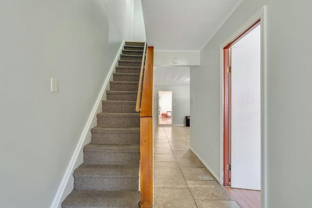 6 CORBIN AVE, Jc, Journal Square, NJ 07306