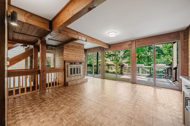 399 Hickory Lane, Westerville, OH 43081