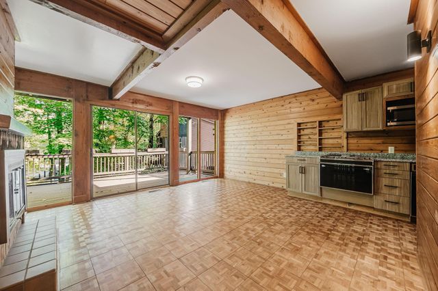 399 Hickory Lane, Westerville, OH 43081