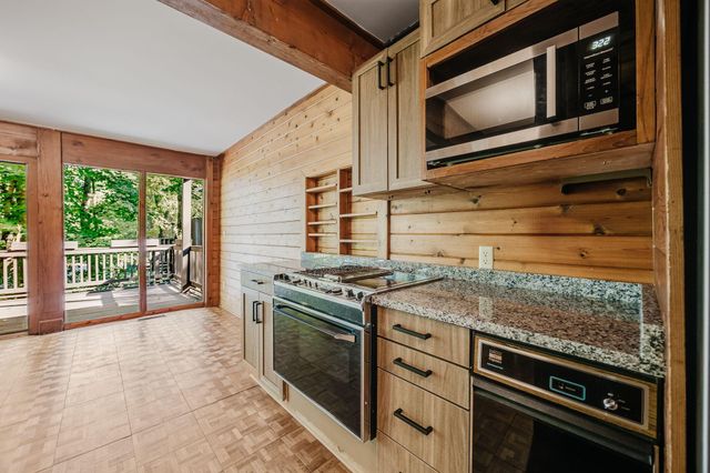 399 Hickory Lane, Westerville, OH 43081