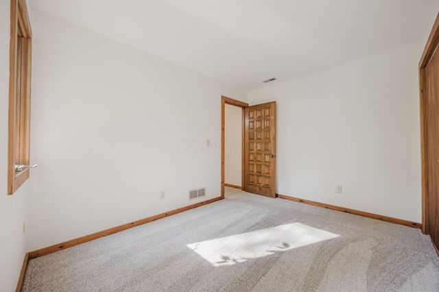 399 Hickory Lane, Westerville, OH 43081