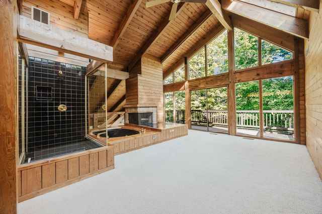 399 Hickory Lane, Westerville, OH 43081