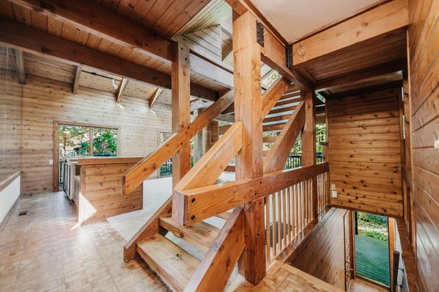 399 Hickory Lane, Westerville, OH 43081
