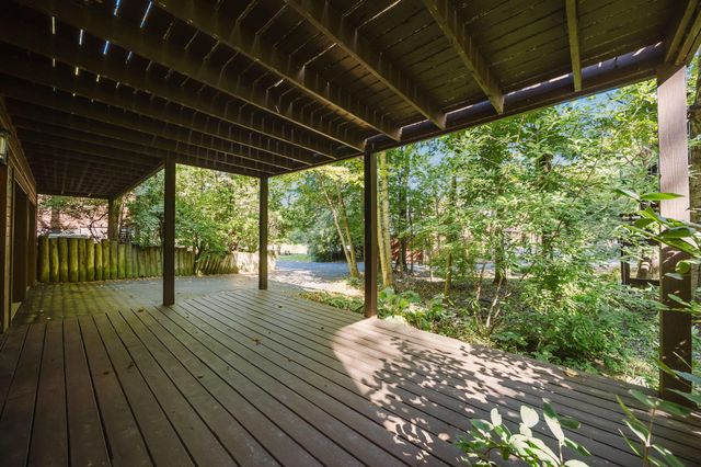 399 Hickory Lane, Westerville, OH 43081