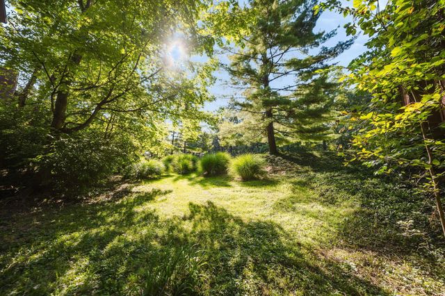 399 Hickory Lane, Westerville, OH 43081