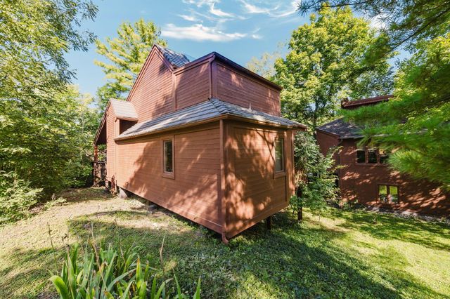 399 Hickory Lane, Westerville, OH 43081