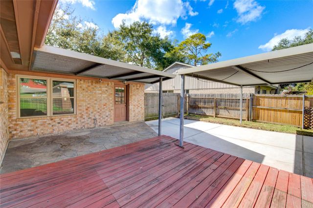 12114 Dorrance Lane, Meadows Place, TX 77477