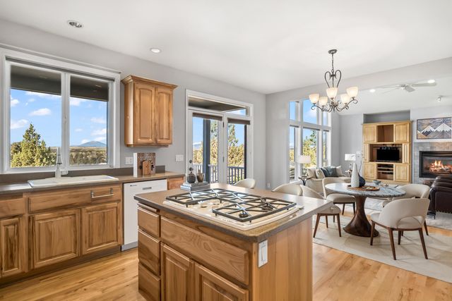 17040 SW Steelhead Road, Terrebonne, OR 97760