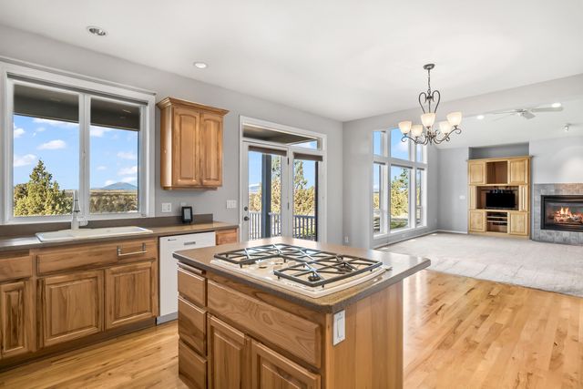 17040 SW Steelhead Road, Terrebonne, OR 97760