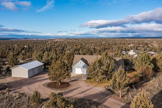 17040 SW Steelhead Road, Terrebonne, OR 97760
