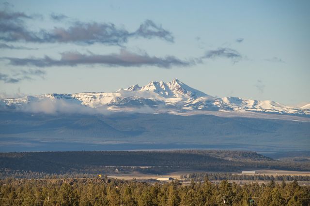 17040 SW Steelhead Road, Terrebonne, OR 97760