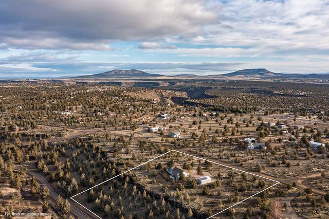 17040 SW Steelhead Road, Terrebonne, OR 97760