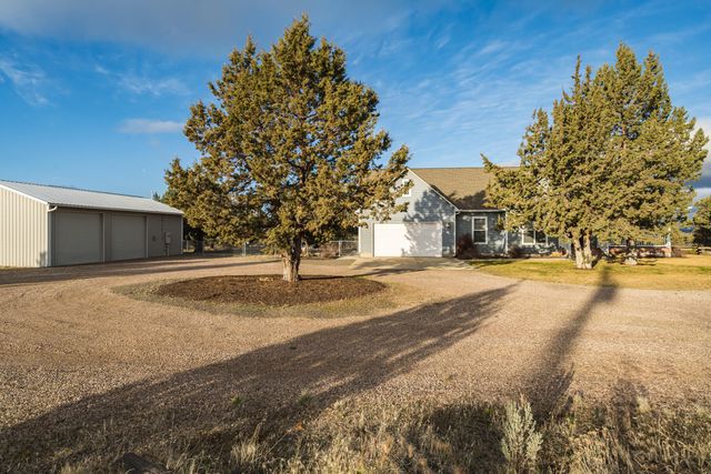 17040 SW Steelhead Road, Terrebonne, OR 97760
