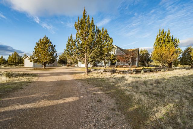 17040 SW Steelhead Road, Terrebonne, OR 97760