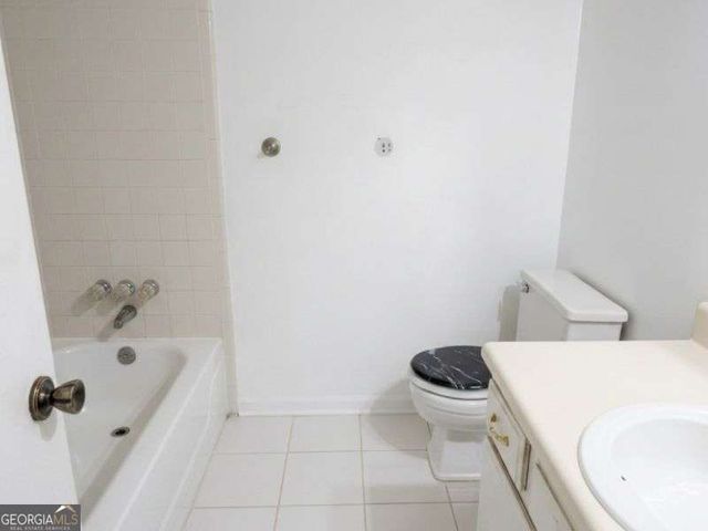 6361 Valley Dale Drive, Riverdale, GA 30274