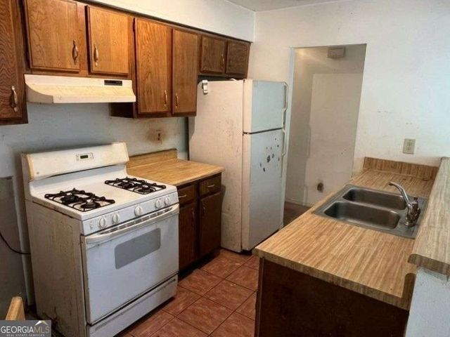 6361 Valley Dale Drive, Riverdale, GA 30274