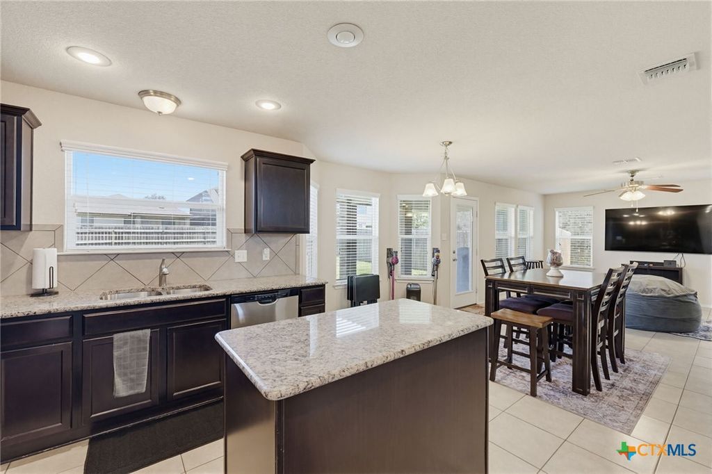 9610 Raeburn Court, Killeen, TX 76542