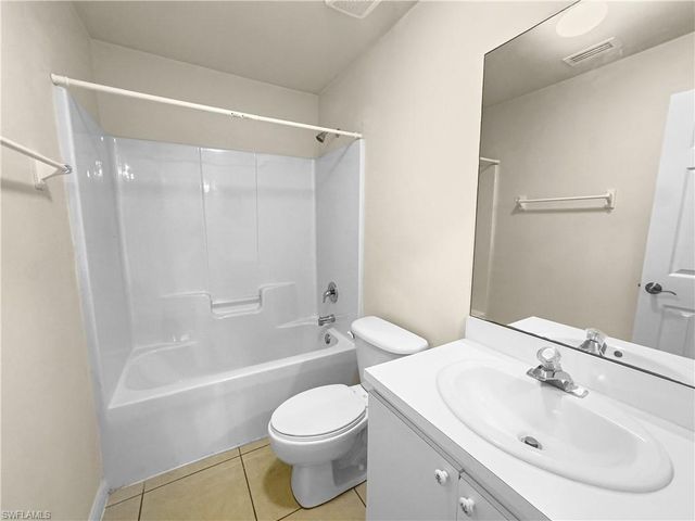 1321 SE 8th AVE 6, Cape Coral, FL 33990