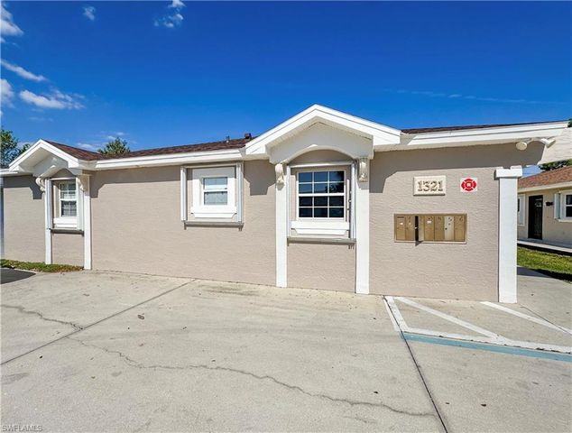 1321 SE 8th AVE 6, Cape Coral, FL 33990