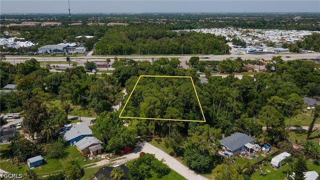 20190 Trailside DR, Estero, FL 33928