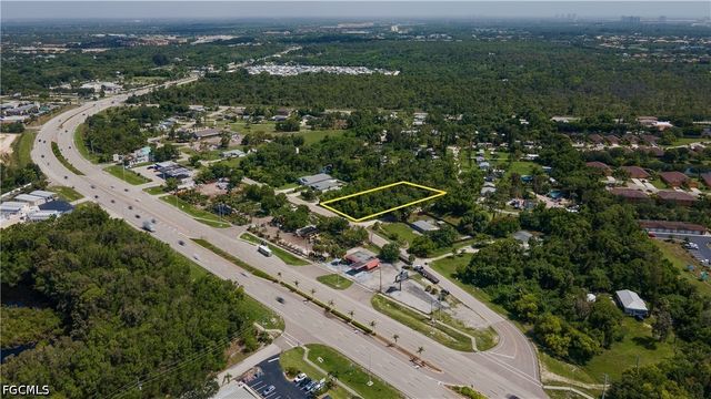 20190 Trailside DR, Estero, FL 33928