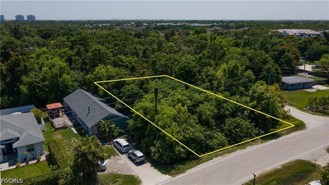 20190 Trailside DR, Estero, FL 33928
