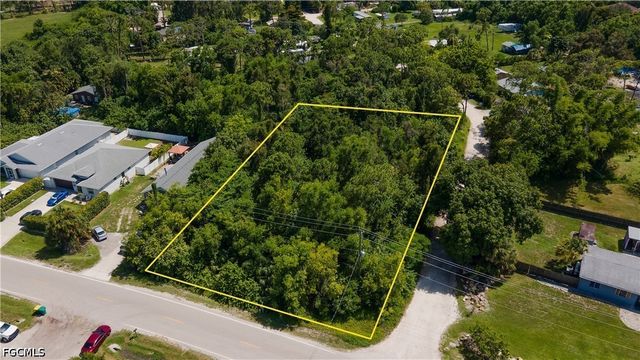 20190 Trailside DR, Estero, FL 33928