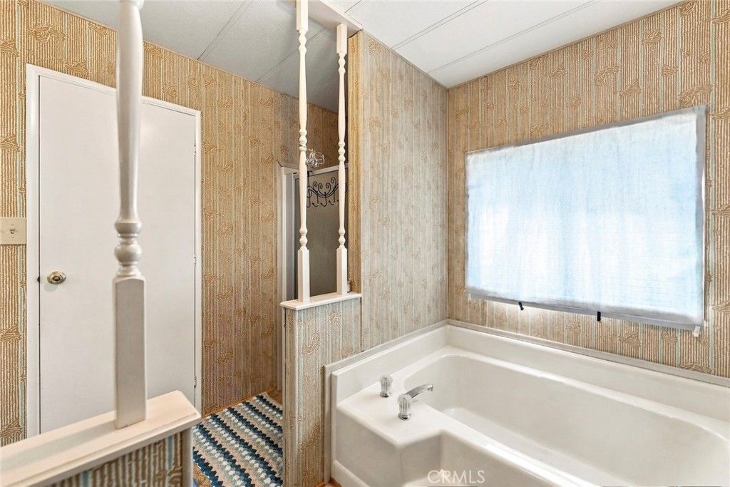 Image 38 of property listing at 643 Mariposa, Hemet, CA 92543