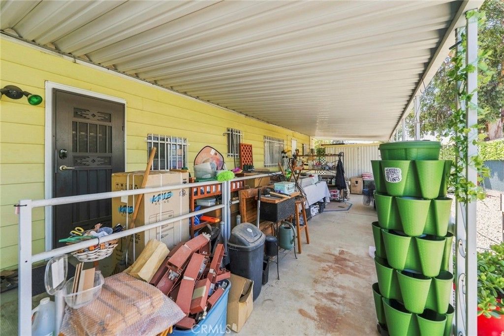 Image 50 of property listing at 643 Mariposa, Hemet, CA 92543