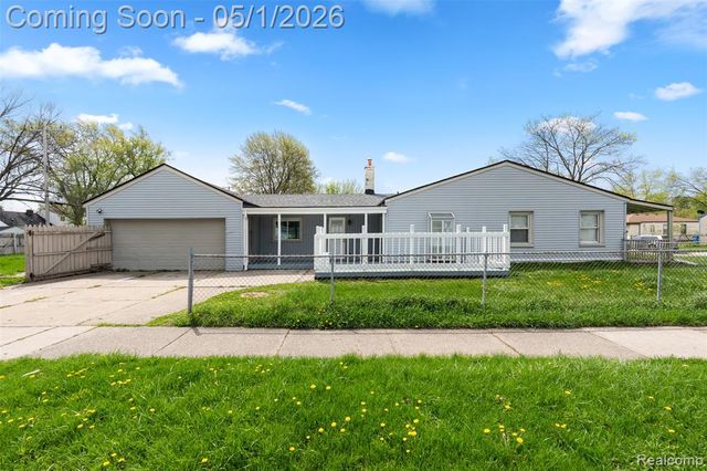 21090 Gentner Street, Warren, MI 48089