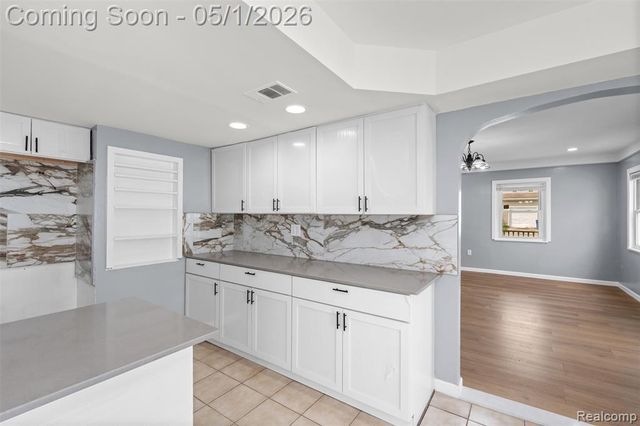 21090 Gentner Street, Warren, MI 48089