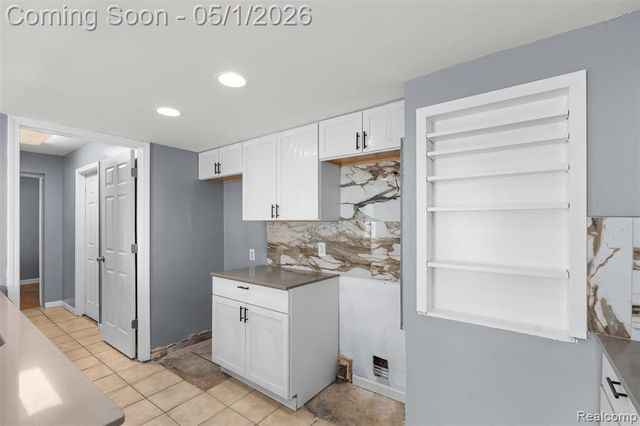 21090 Gentner Street, Warren, MI 48089